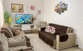 Apartamento 100 metros da praia das Astúrias